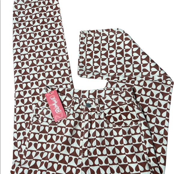 Romwe High Waisted Boho Jeans - Picture 3 of 6